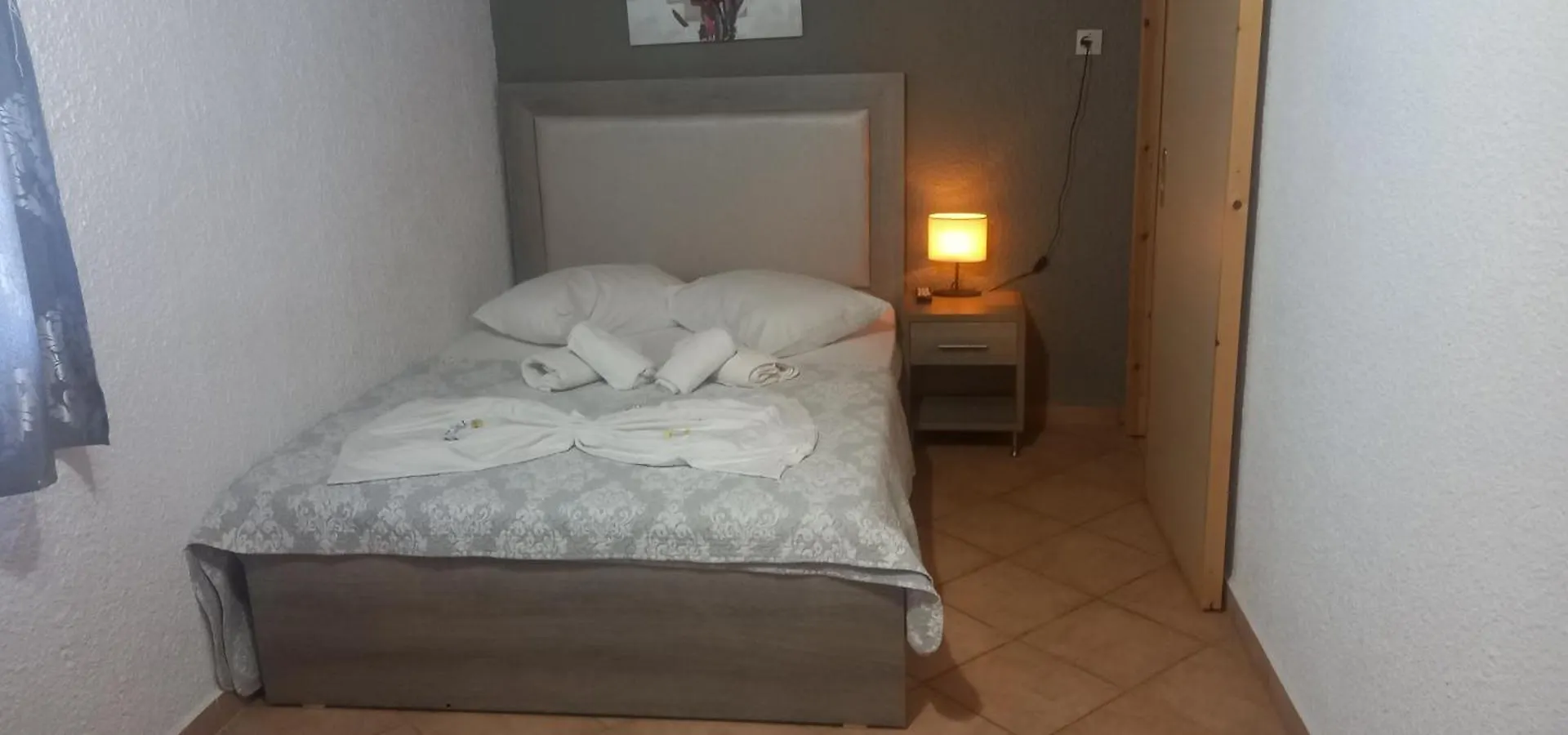 Pensiune Dora Sarti Hotel